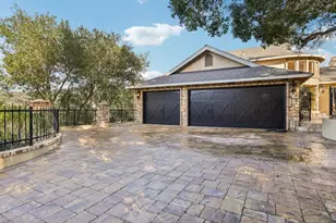 17864 Holiday Dr, Morgan Hill, CA 95037 - Photo 43