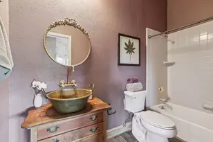 17864 Holiday Dr, Morgan Hill, CA 95037 - Photo 23