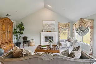 17864 Holiday Dr, Morgan Hill, CA 95037 - Photo 23