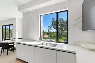 1127 Hillslope Pl, Los Altos, CA 94024 - Photo 17