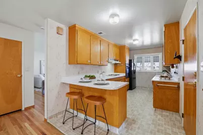 4792 Englewood Dr, San Jose, CA 95129 - Photo 5