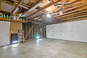 1315 Kelly Park Cir, Morgan Hill, CA 95037 - Photo 39