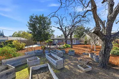 18597 Paseo Pueblo, Saratoga, CA 95070 - Photo 33