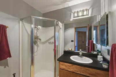 917 Holly Rd, Belmont, CA 94002 - Photo 57