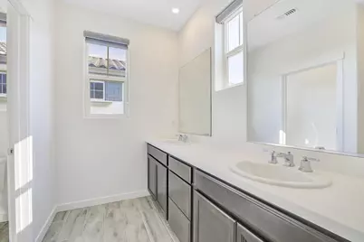 117 E Central Pkwy, Mountain House, CA 95391 - Photo 35