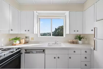 1822 Sebastian Dr, Burlingame, CA 94010 - Photo 15