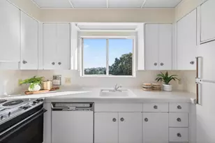 1822 Sebastian Dr, Burlingame, CA 94010 - Photo 15