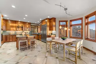 6357 Fairlane Dr, Oakland, CA 94611 - Photo 33