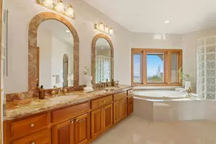 6357 Fairlane Dr, Oakland, CA 94611 - Photo 53