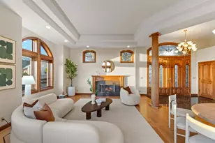 6357 Fairlane Dr, Oakland, CA 94611 - Photo 9