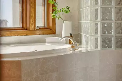 6357 Fairlane Dr, Oakland, CA 94611 - Photo 55