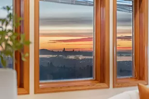 6357 Fairlane Dr, Oakland, CA 94611 - Photo 17