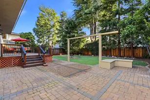 750 W 9th St, Gilroy, CA 95020 - Photo 33