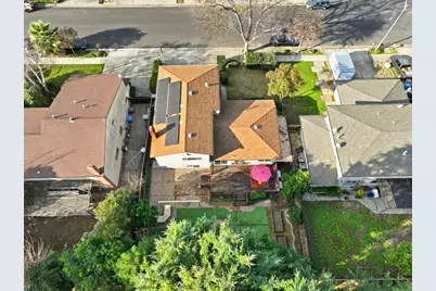 750 W 9th St, Gilroy, CA 95020 - Photo 39