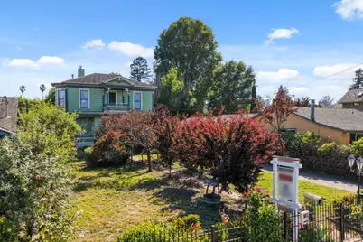 233 Van Ness Ave, Santa Cruz, CA 95060 - Photo 43