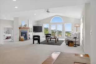 11827 Saddle Rd, Monterey, CA 93940 - Photo 13