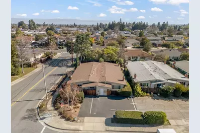 1560 Albatross Dr, Sunnyvale, CA 94087 - Photo 1