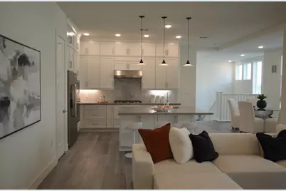 1918 Kilowatt Way 102, Fremont, CA 94539 - Photo 7