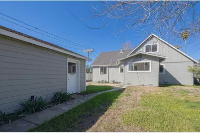 757 Middlefield Rd, Salinas, CA 93906 - Photo 3