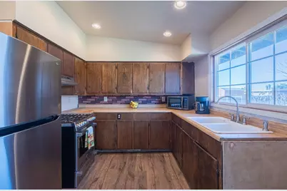 757 Middlefield Rd, Salinas, CA 93906 - Photo 39