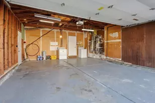 2657 Bon Bon Dr, San Jose, CA 95148 - Photo 47