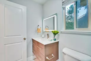 1712 Heavenly Bamboo Ct, San Jose, CA 95131 - Photo 43
