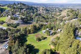 27600 Altamont Rd, Los Altos Hills, CA 94022 - Photo 19