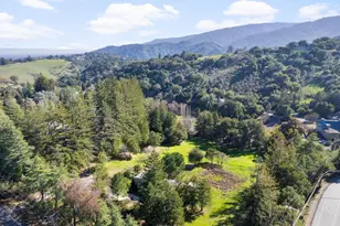 27600 Altamont Rd, Los Altos Hills, CA 94022 - Photo 29