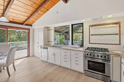 108 Santa Maria Ave, Portola Valley, CA 94028 - Photo 11