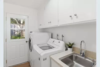 108 Santa Maria Ave, Portola Valley, CA 94028 - Photo 29