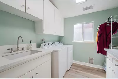 1671 Cambrian Dr, Salinas, CA 93906 - Photo 31