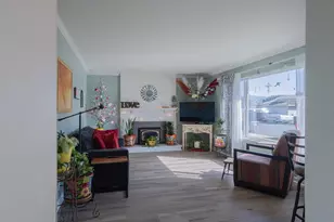 1671 Cambrian Dr, Salinas, CA 93906 - Photo 5