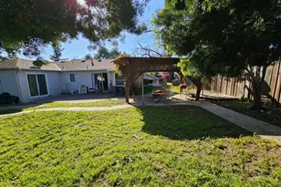 481 Dallas Dr, Campbell, CA 95008 - Photo 19