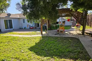 481 Dallas Dr, Campbell, CA 95008 - Photo 17