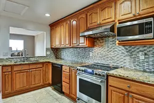 470 Pacific Ave, Pacifica, CA 94044 - Photo 17