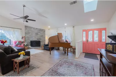 6640 Kim Ann Ln, Salinas, CA 93907 - Photo 9