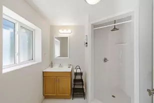 1723 El Verano Way, Belmont, CA 94002 - Photo 17