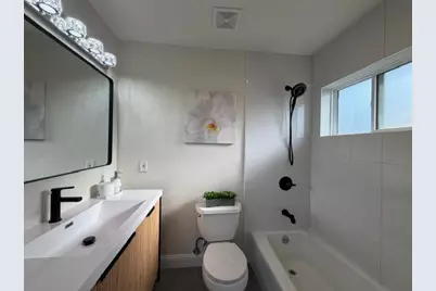 1723 El Verano Way, Belmont, CA 94002 - Photo 3