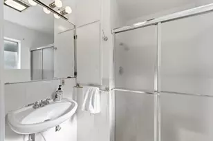 28 Willow Rd, Menlo Park, CA 94025 - Photo 29