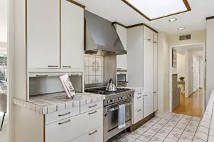 28 Willow Rd, Menlo Park, CA 94025 - Photo 23