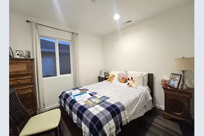 11 Lindbergh St, San Mateo, CA 94401 - Photo 5