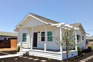 706 Central Ave, Hollister, CA 95023 - Photo 1