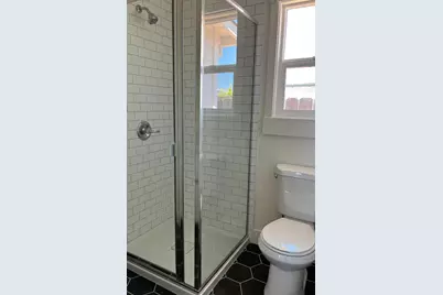 706 Central Ave, Hollister, CA 95023 - Photo 9