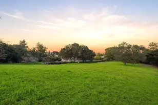 135 Harcross Rd, Woodside, CA 94062 - Photo 39