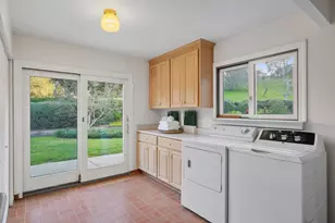 135 Harcross Rd, Woodside, CA 94062 - Photo 31