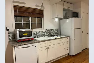 2011 Ashton Ave B, Menlo Park, CA 94025 - Photo 1