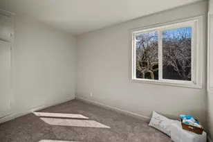 208 Diablo Dr, Salinas, CA 93906 - Photo 23