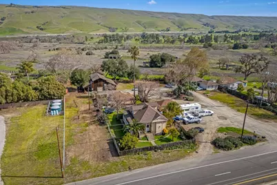 585 Monterey Rd, Morgan Hill, CA 95037 - Photo 23