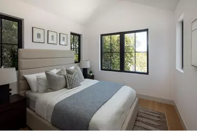 813 Bay Rd, Menlo Park, CA 94025 - Photo 17