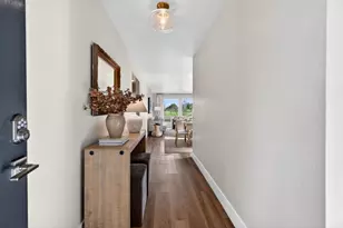 300 Ridgemark Dr, Hollister, CA 95023 - Photo 5